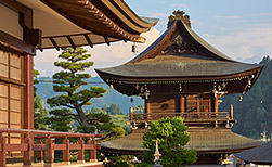 Takayama